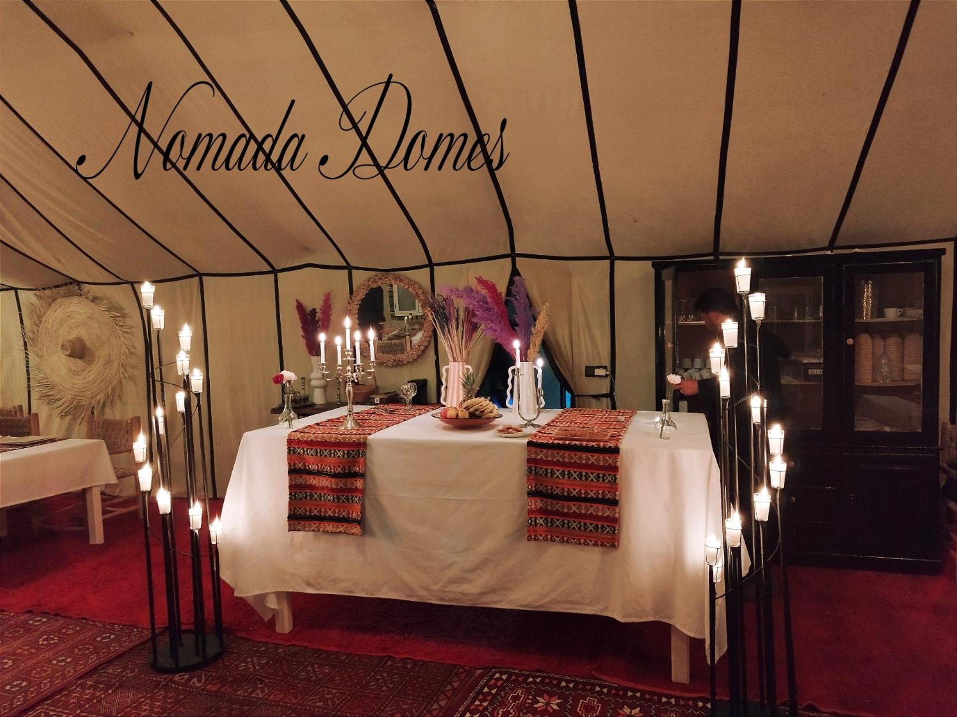 Nomada Domes Camp With Airco Hotell Merzouga Exteriör bild