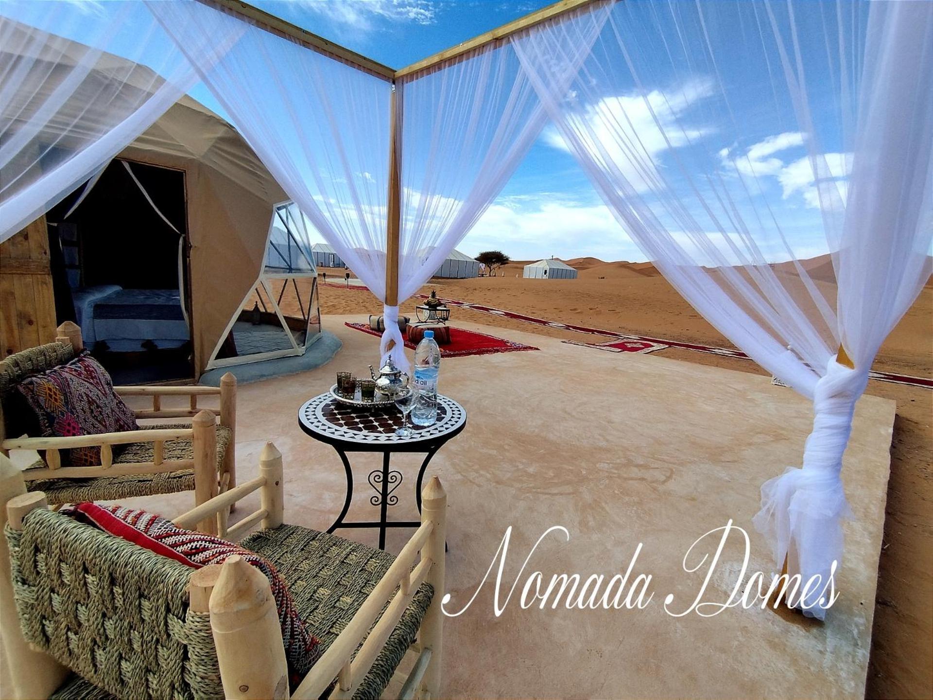 Nomada Domes Camp With Airco Hotell Merzouga Exteriör bild