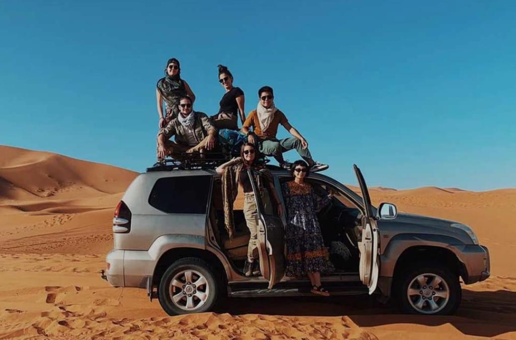 Nomada Domes Camp With Airco Hotell Merzouga Exteriör bild